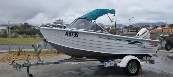 Shop Tasmania/eCommerce Clients/hobart-boating-centre/BoatSaleServices_wt3txz